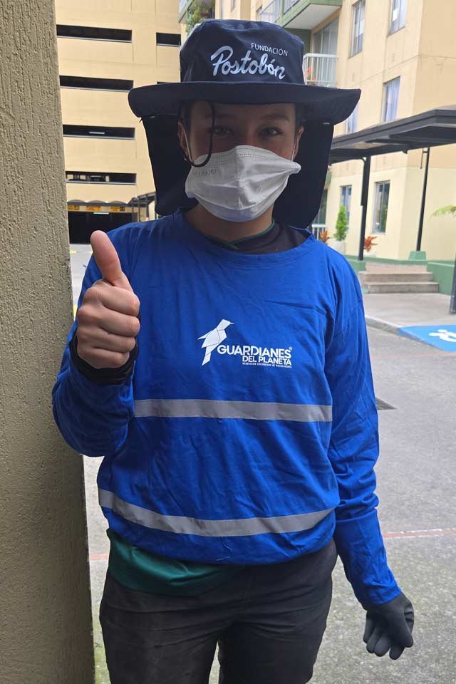 Guardianes-del-Planeta-Camisetas-Postobon-02