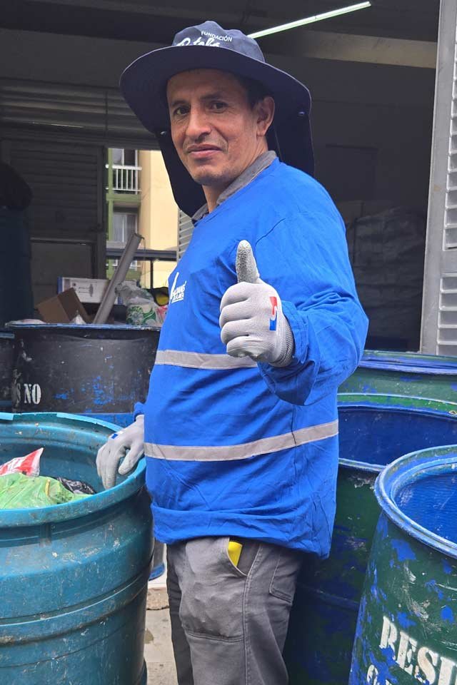 Guardianes-del-Planeta-Camisetas-Postobon-05