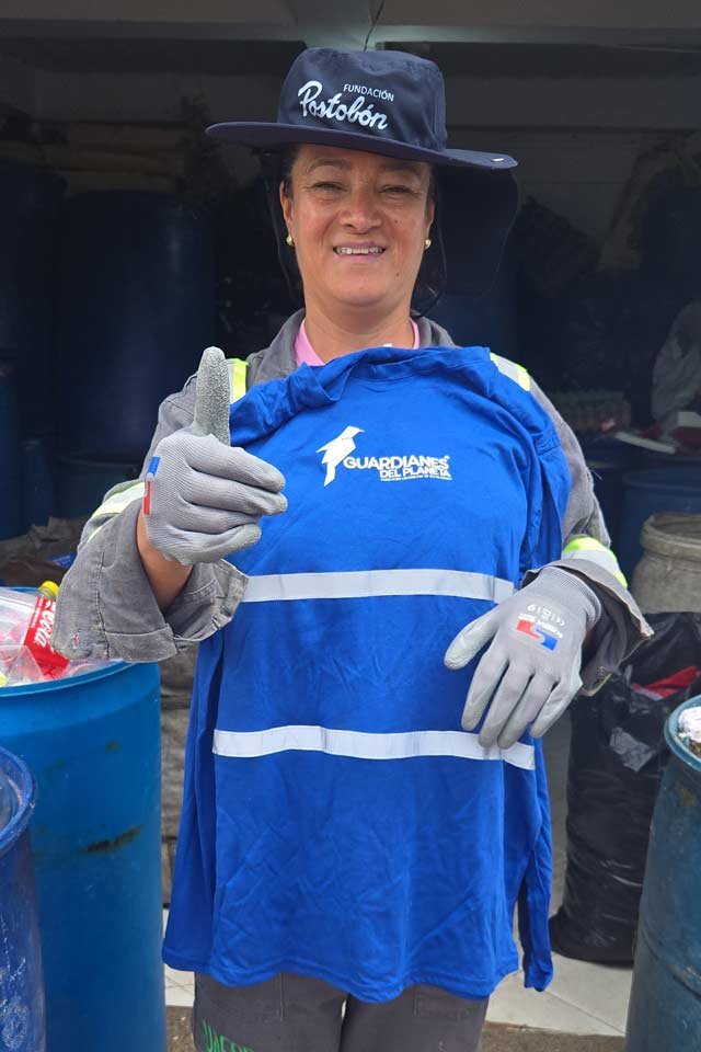 Guardianes-del-Planeta-Camisetas-Postobon-11