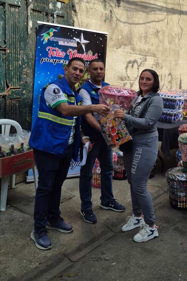 Guardianes-del-Planeta-Navidad-2025_10