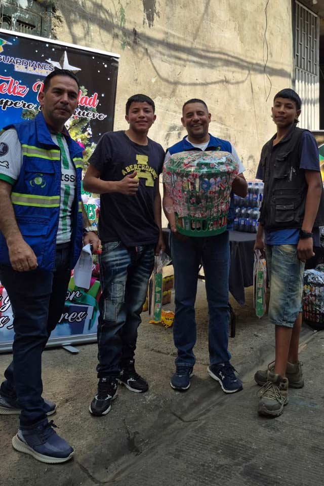 Guardianes-del-Planeta-Navidad-2025_31