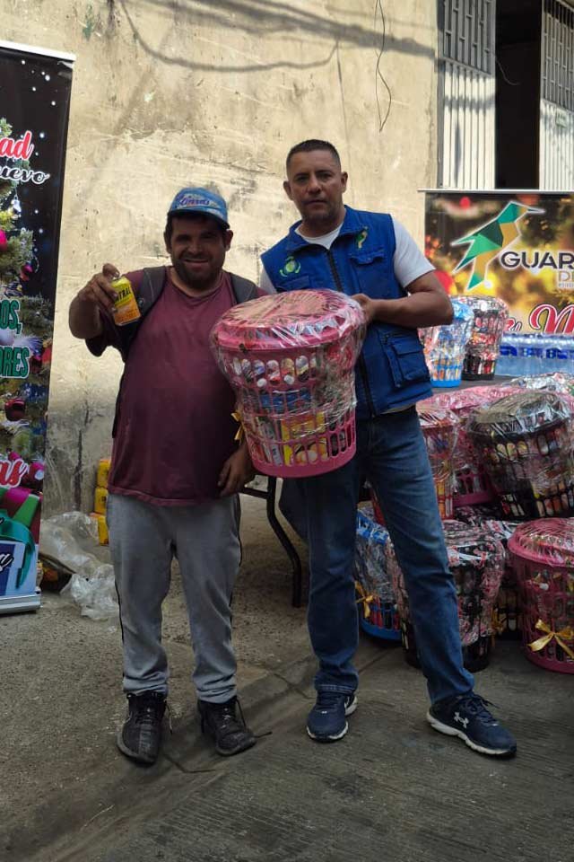 Guardianes-del-Planeta-Navidad-2025_37