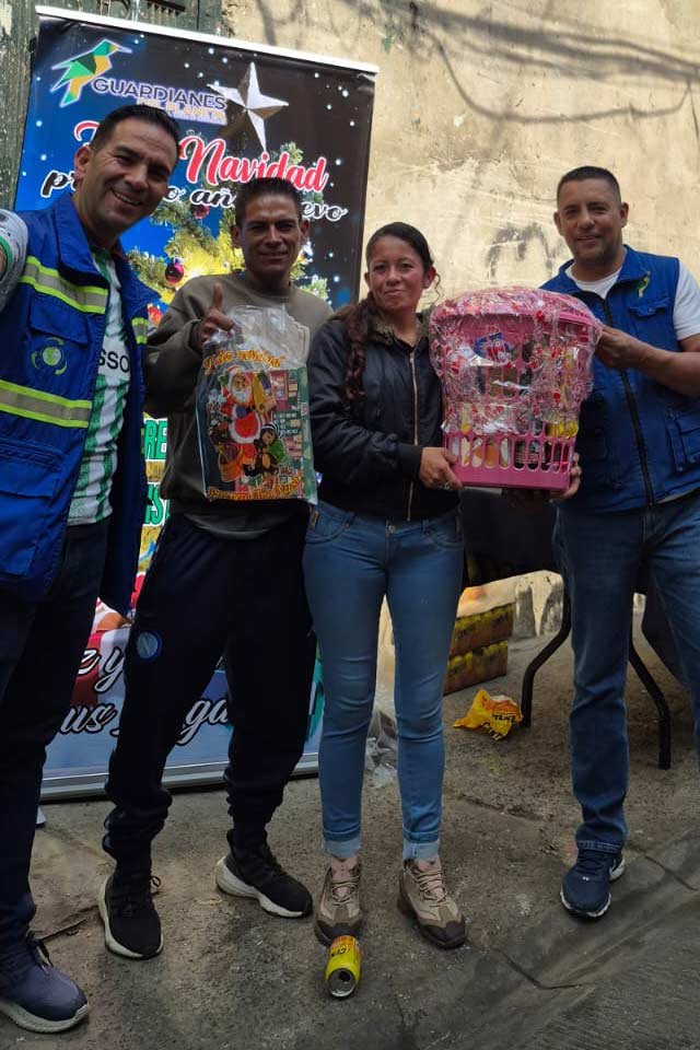 Guardianes-del-Planeta-Navidad-2025_38