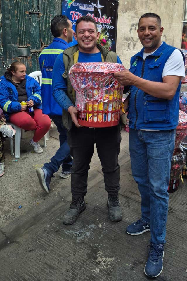 Guardianes-del-Planeta-Navidad-2025_42