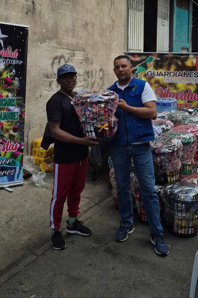 Guardianes-del-Planeta-Navidad-2025_43