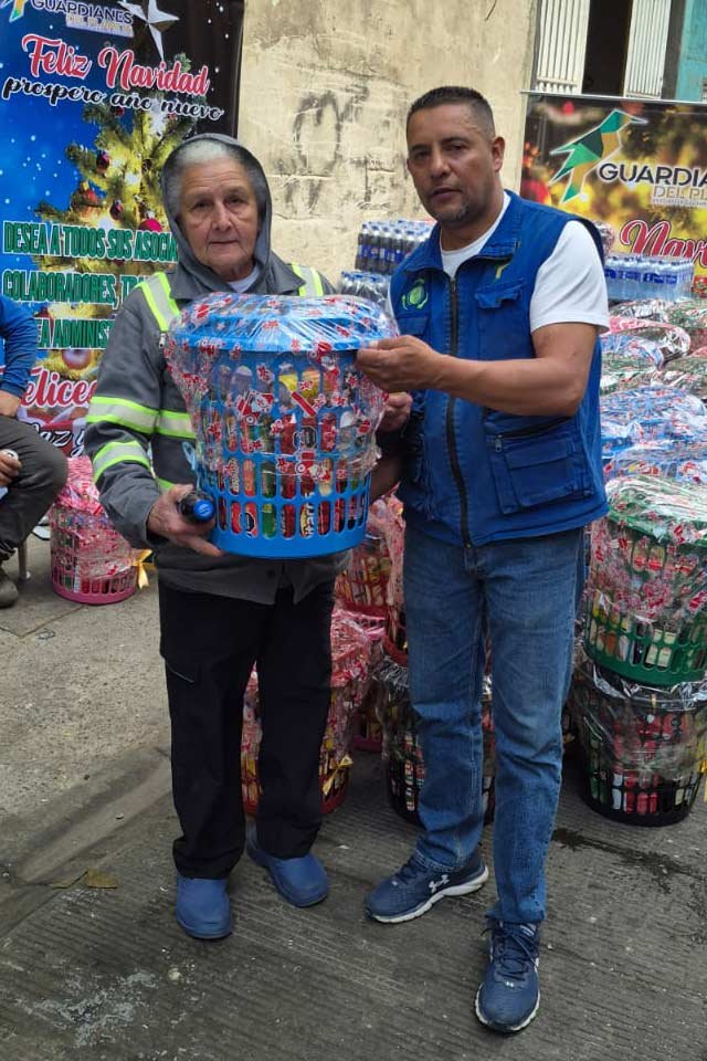 Guardianes-del-Planeta-Navidad-2025_48