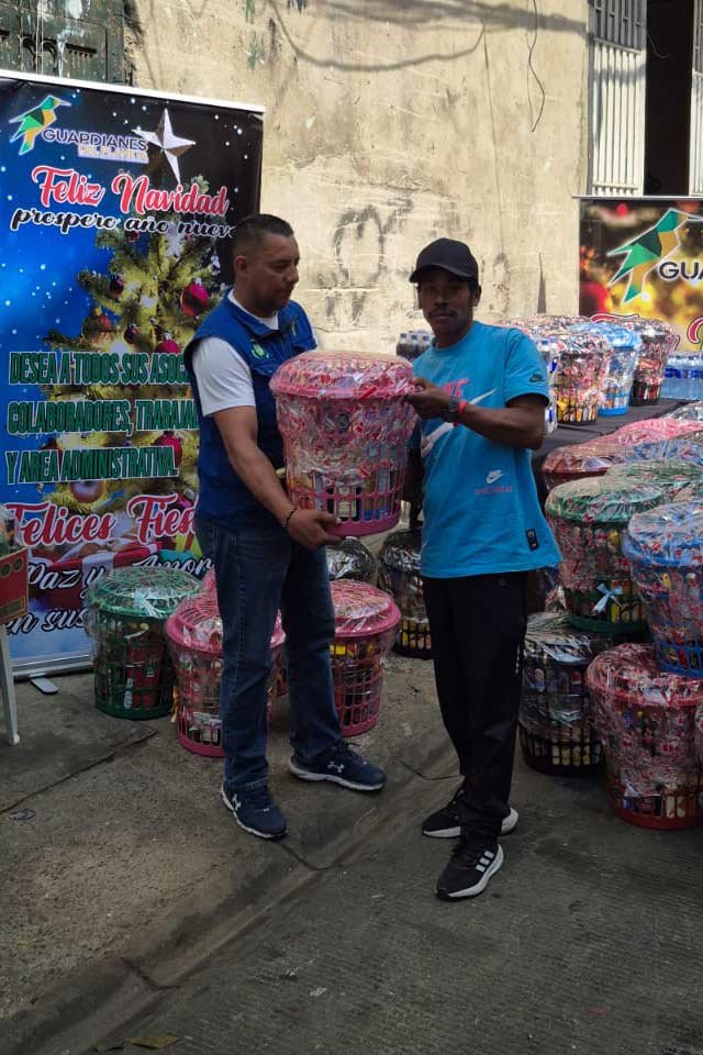 Guardianes-del-Planeta-Navidad-2025_51