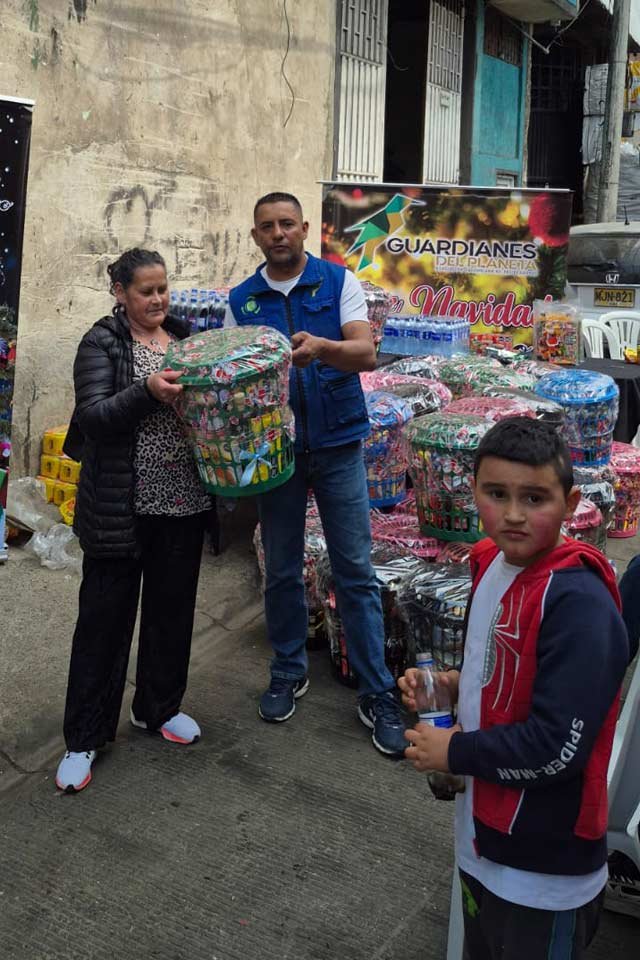 Guardianes-del-Planeta-Navidad-2025_70