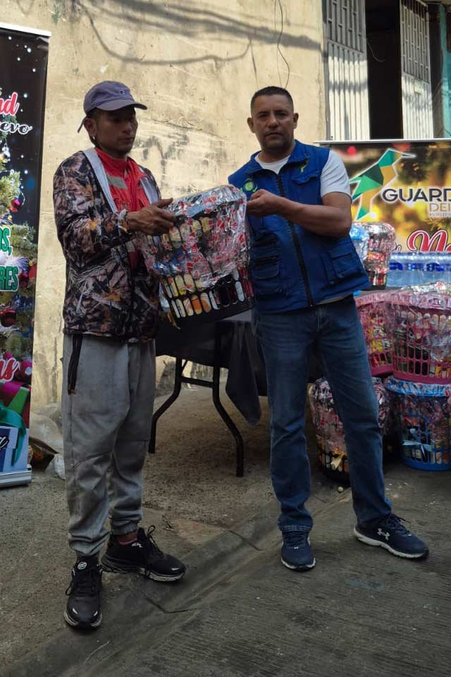 Guardianes-del-Planeta-Navidad-2025_71