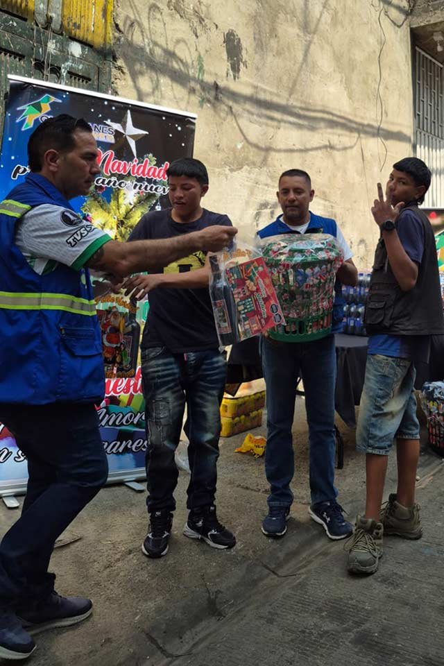 Guardianes-del-Planeta-Navidad-2025_92